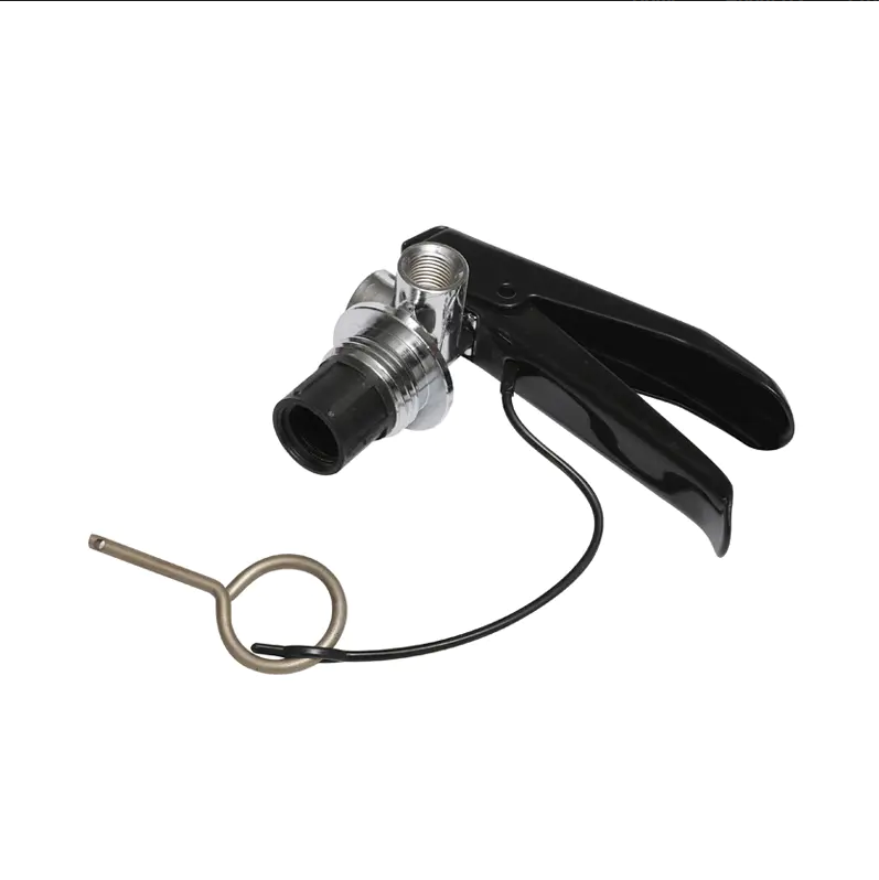 乾燥粉末消火器における乾燥バルブの主な役割は何ですか？乾燥粉末消火剤の放出と注入をどのように制御しますか？